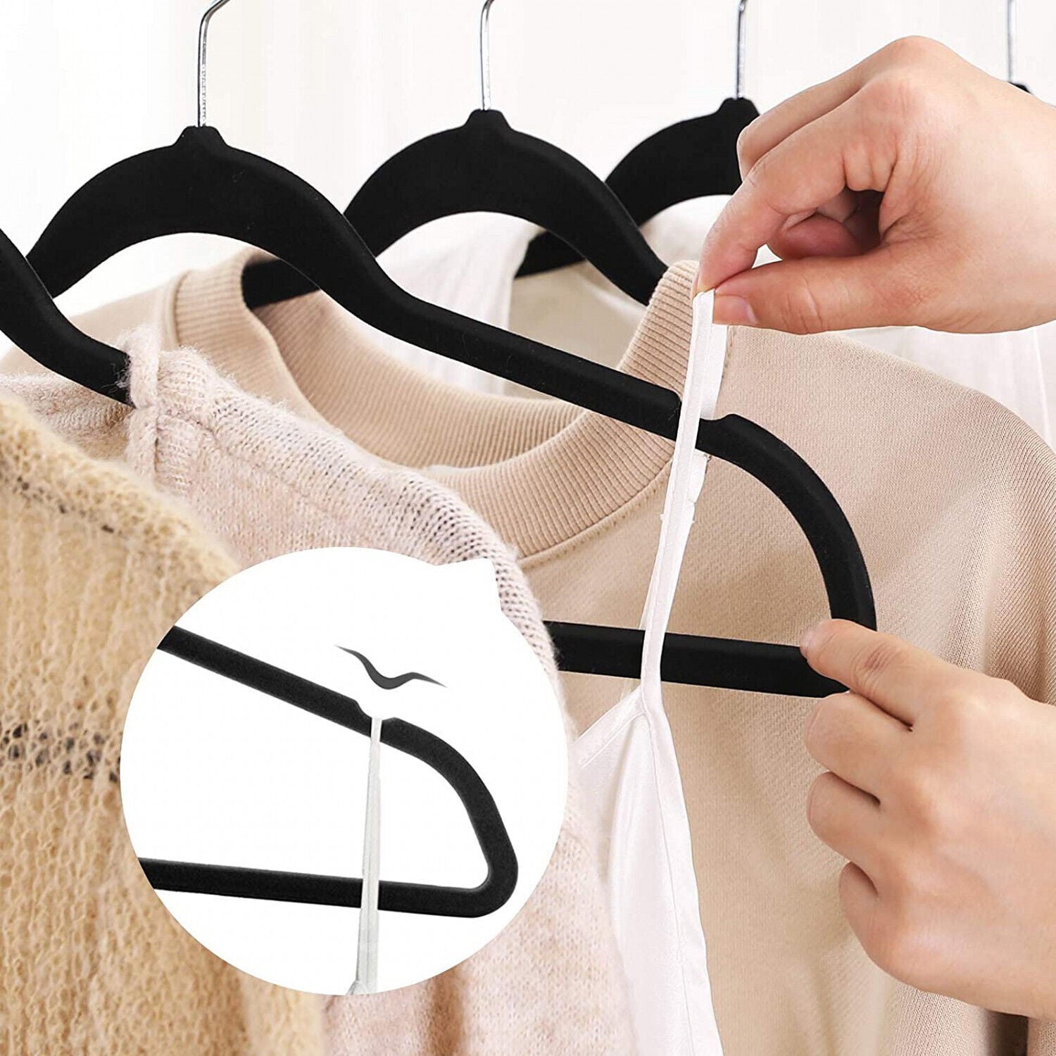 Premium Velvet Hangers Heavyduty - Non Slip - Velvet Suit Hangers Space Saving